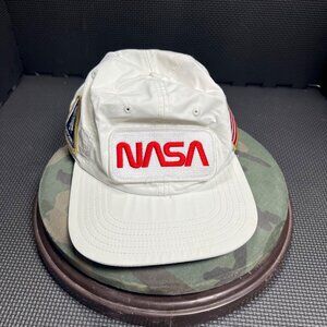 NASA Space Shuttle Snapback Hat With Embroidered Patches - White Adjustable Cap